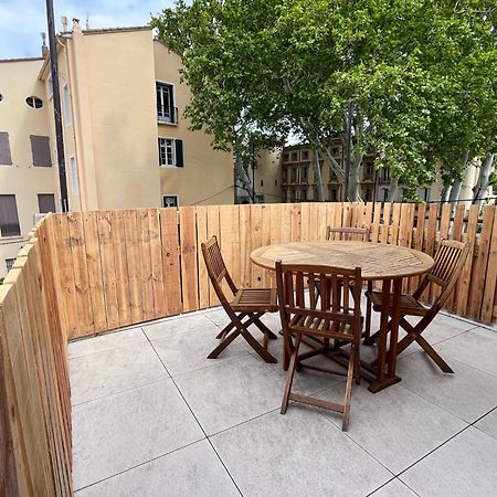 Au Coeur De Ville Avec Terrasse Céret Esterno foto