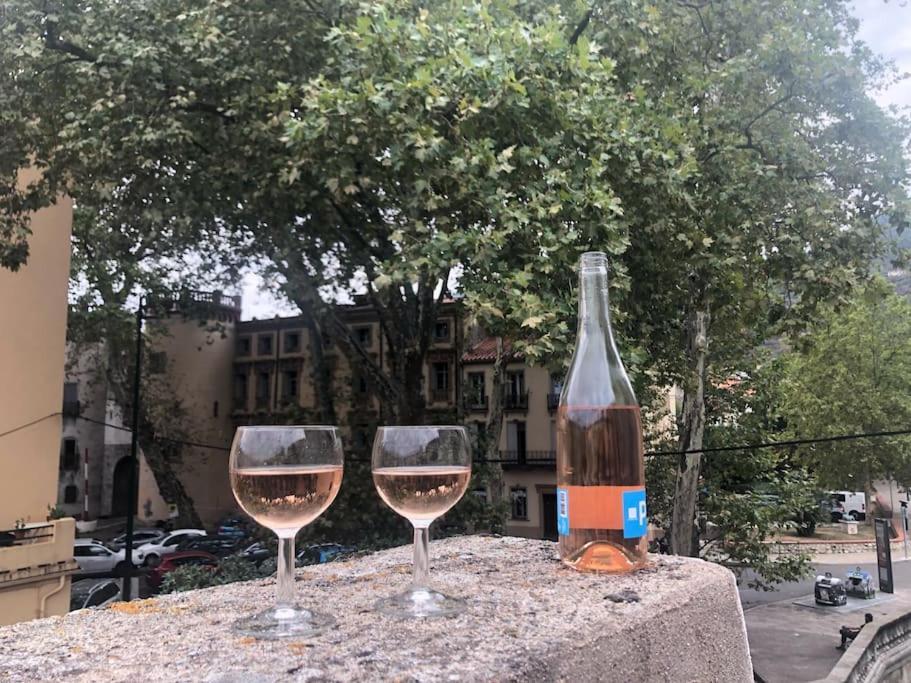 Au Coeur De Ville Avec Terrasse Céret Esterno foto